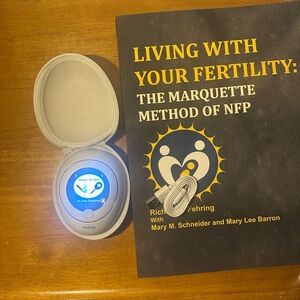 Mira Fertility Tracker & Marquette Book